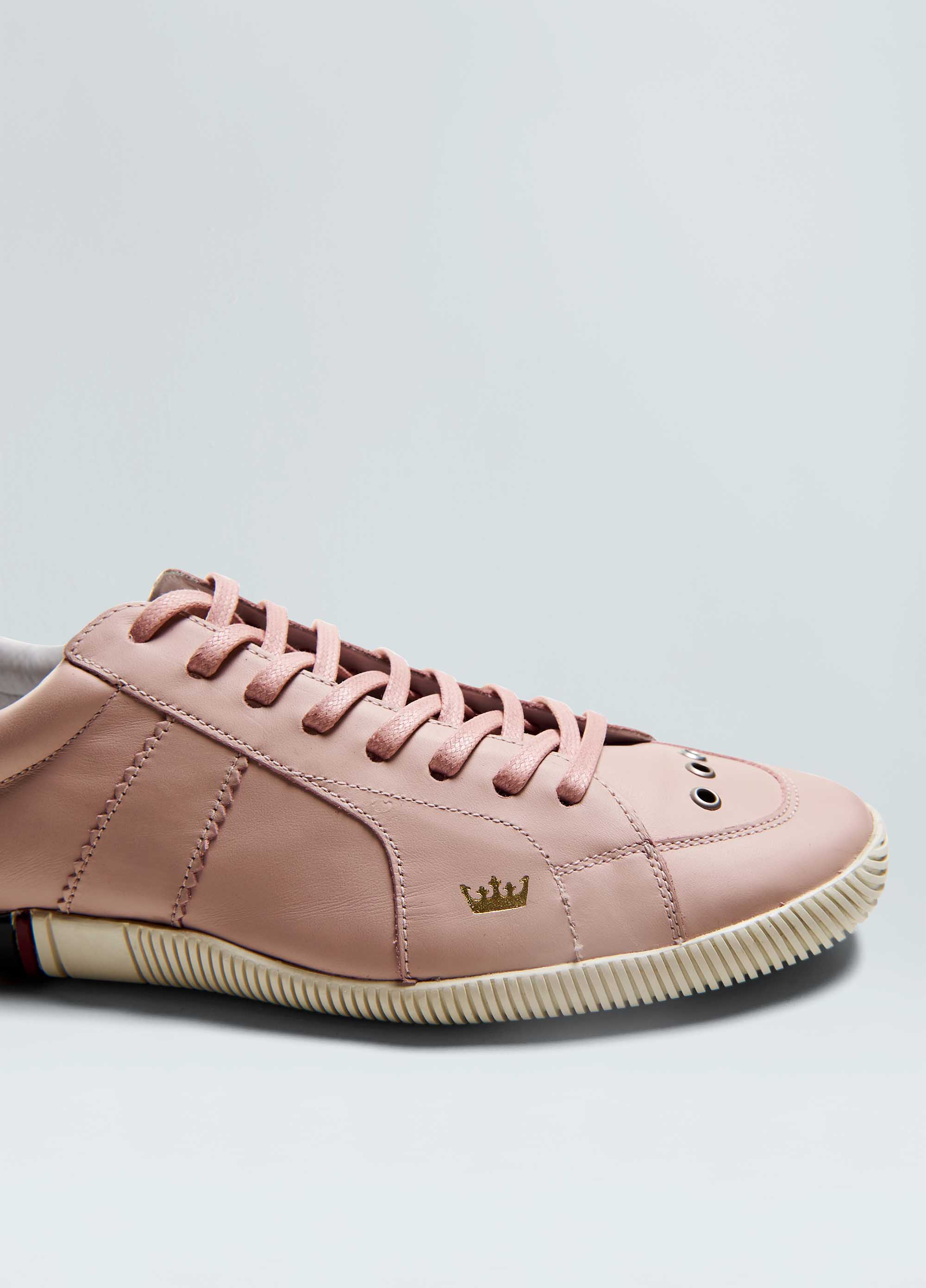 Womens riva light sneakers