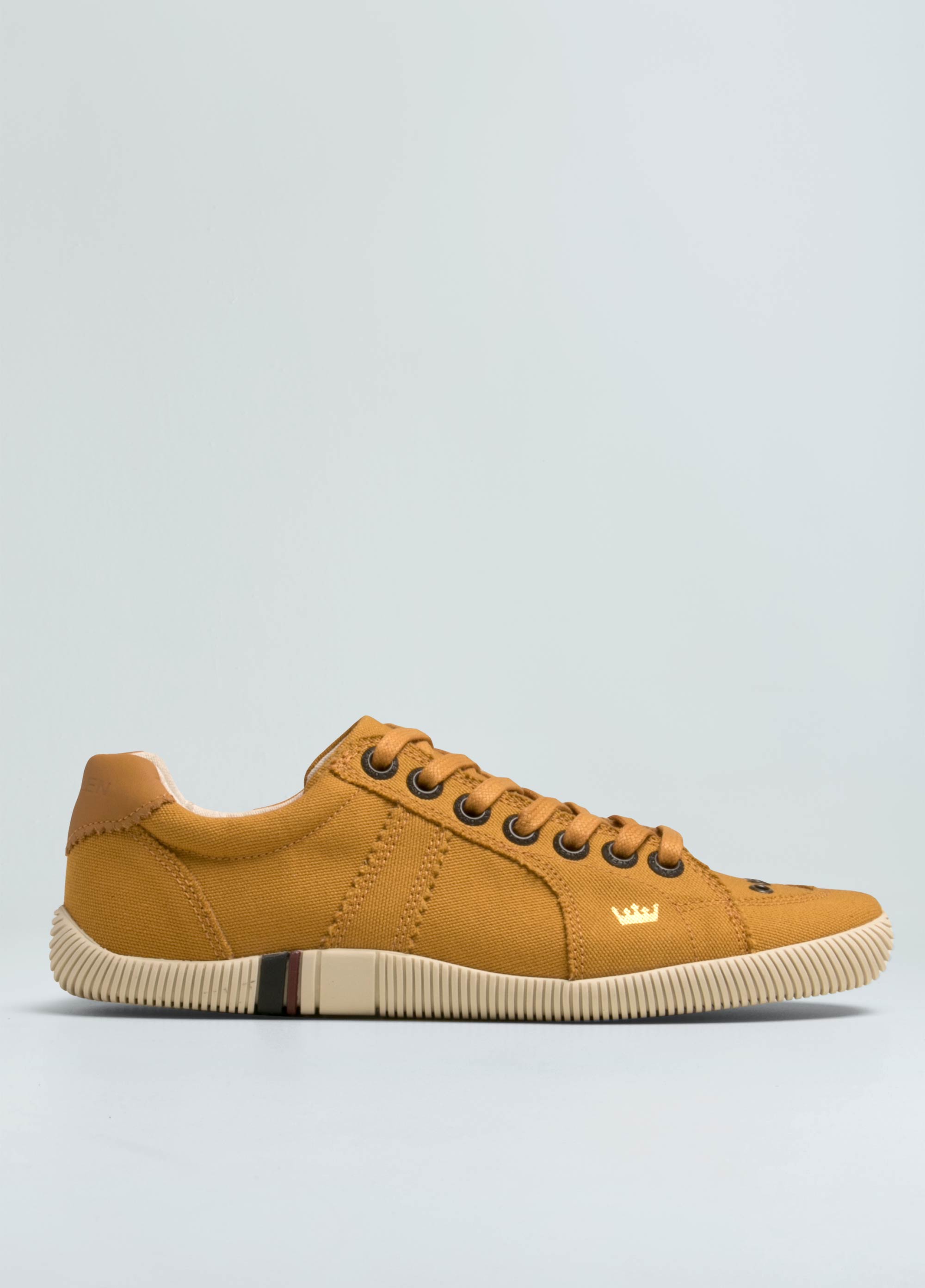 Mens riva mochrome canvas sneakers