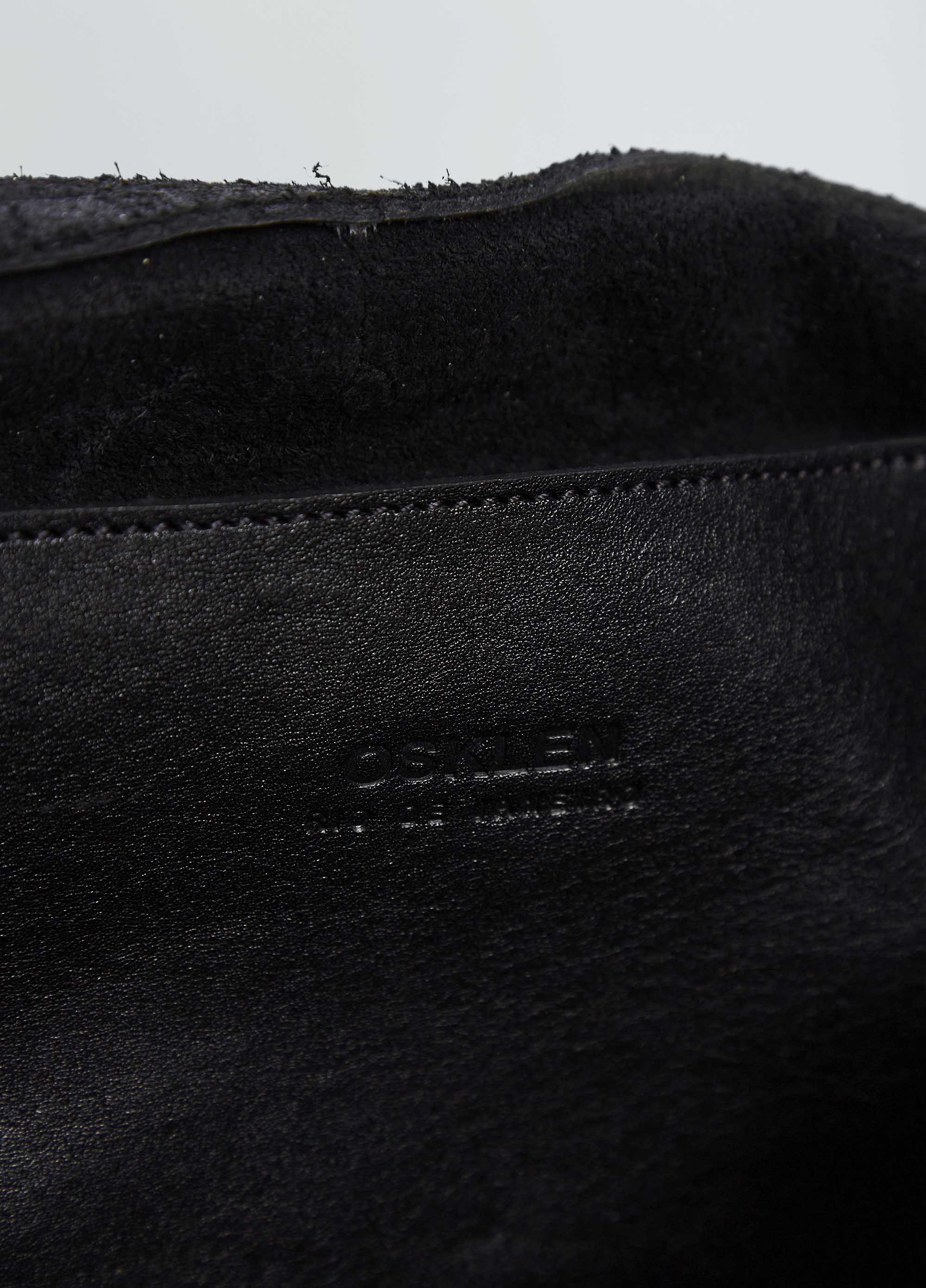 E-basics crossbody leather bag