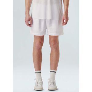 Fluid linen pleated shorts