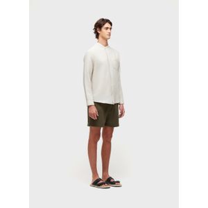 Fluid linen pleated shorts