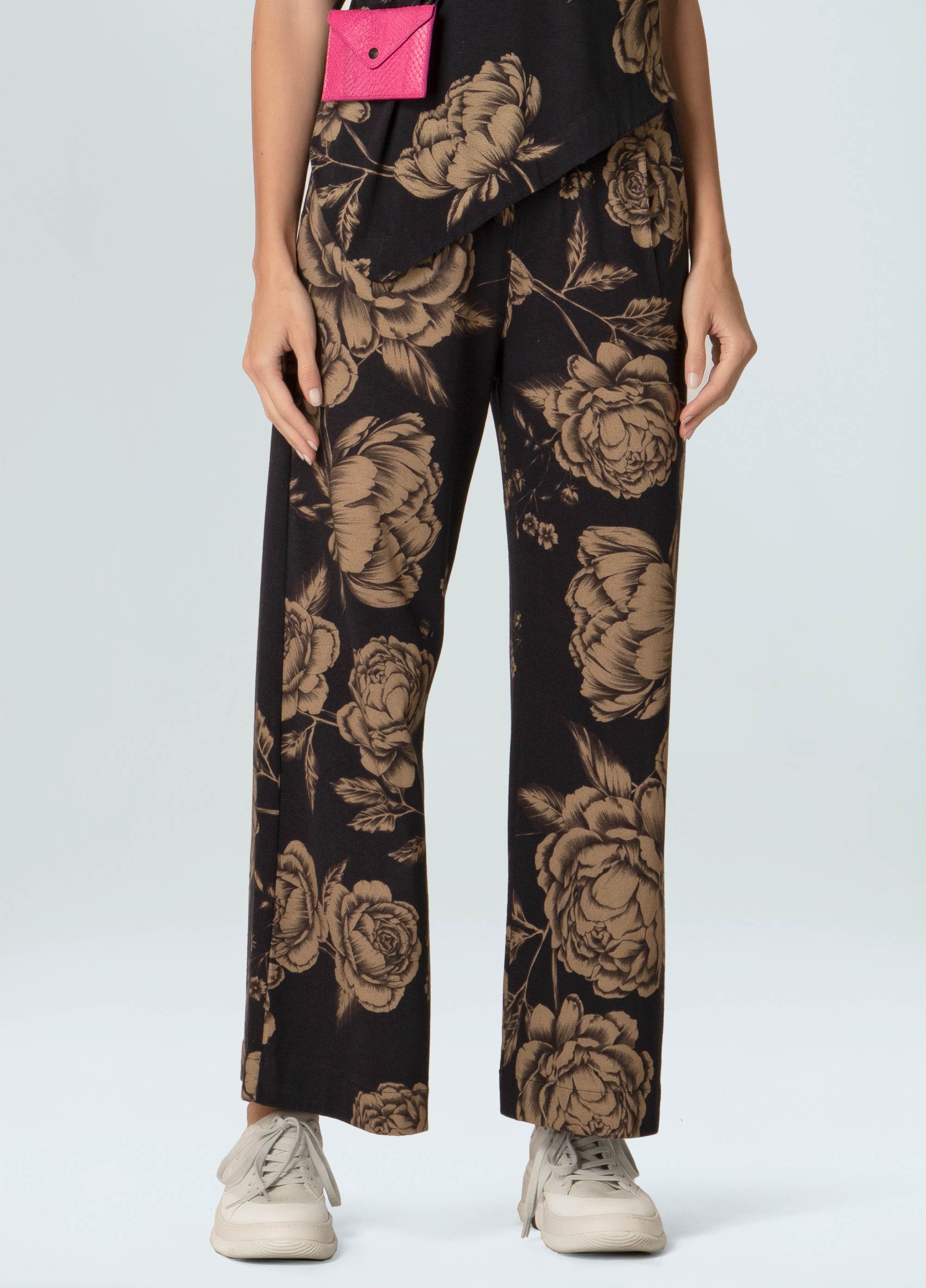 Pantacourt pink khaki pants