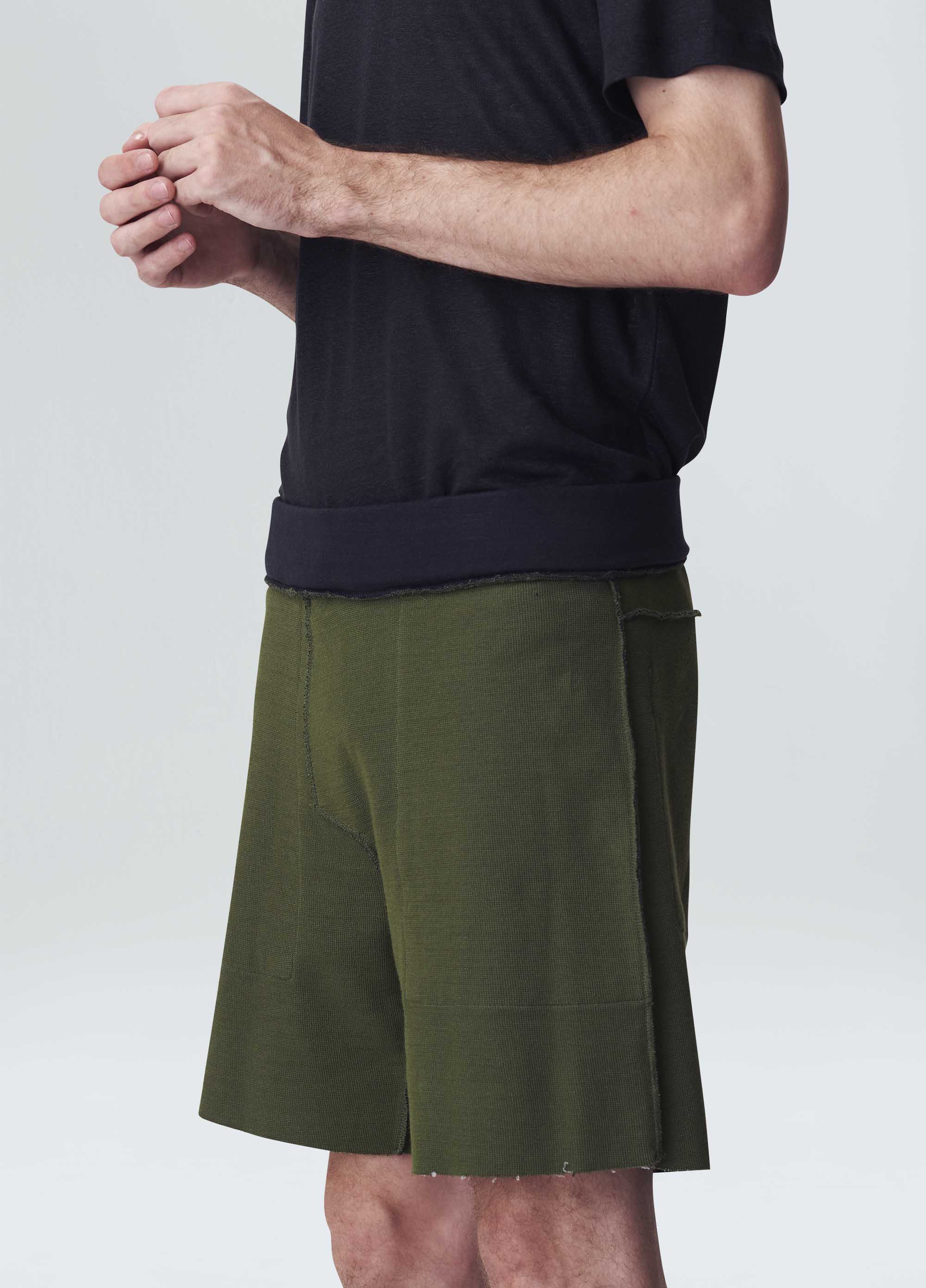 Double tunnel shorts