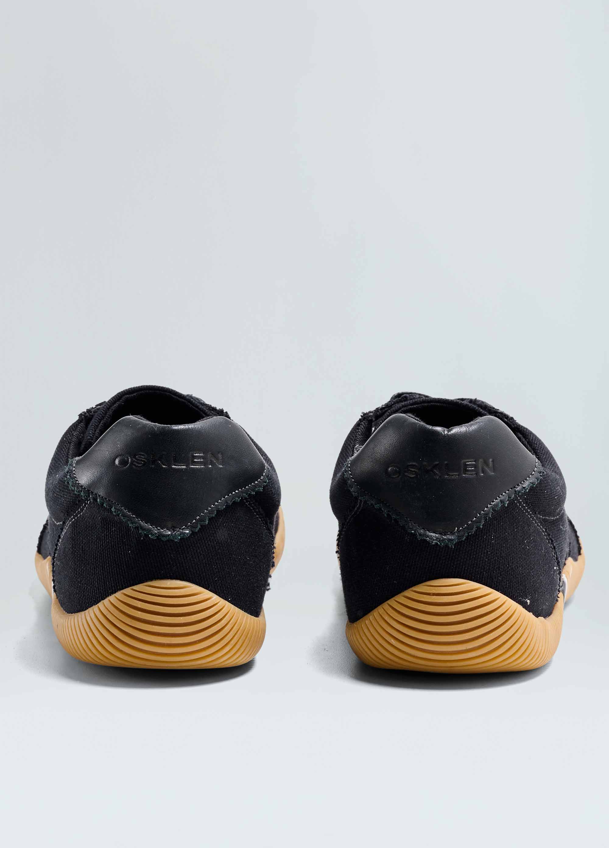 Osklen men monochrome canvas riva sneakers