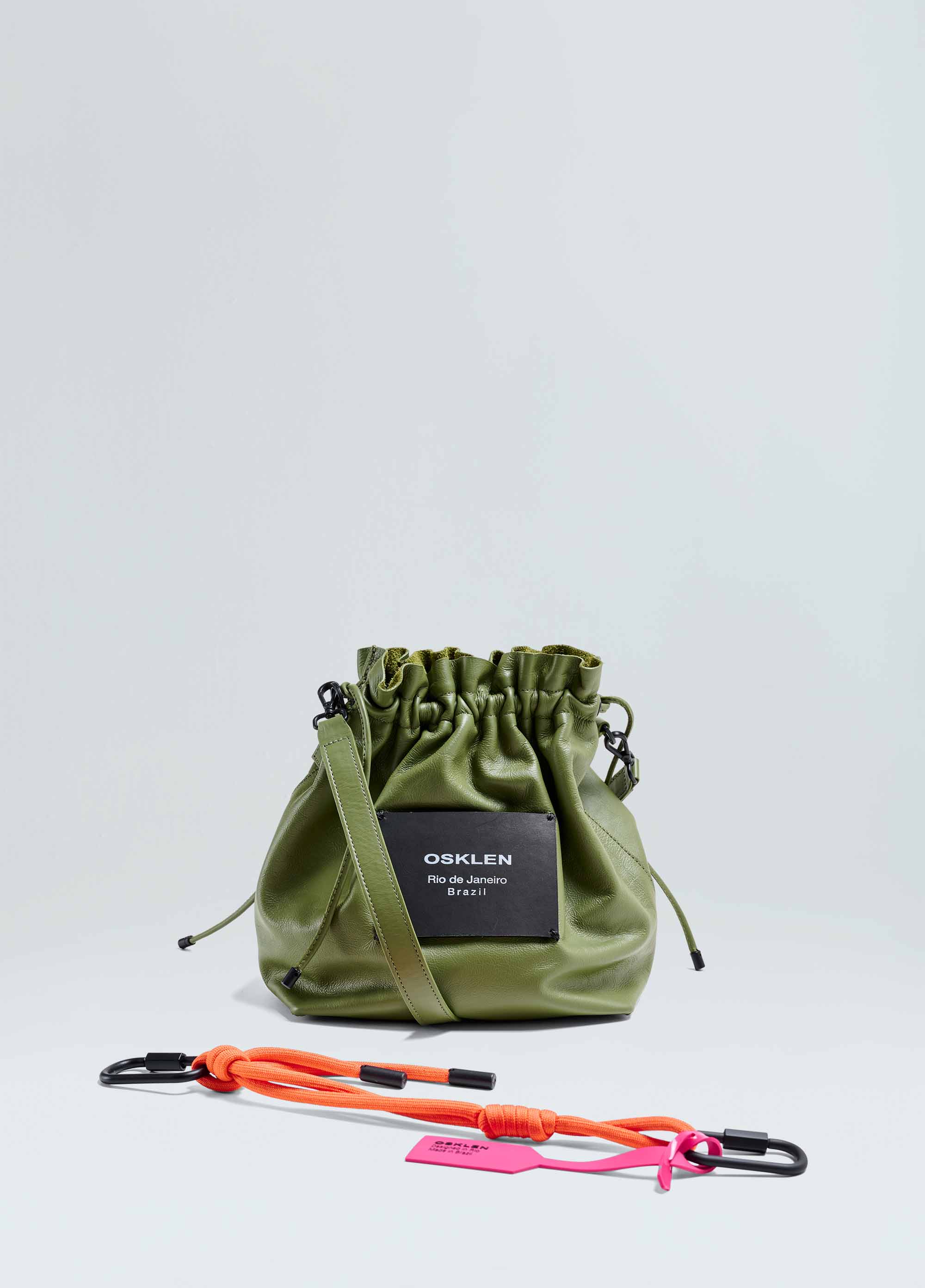 Soft coulisse leather bag