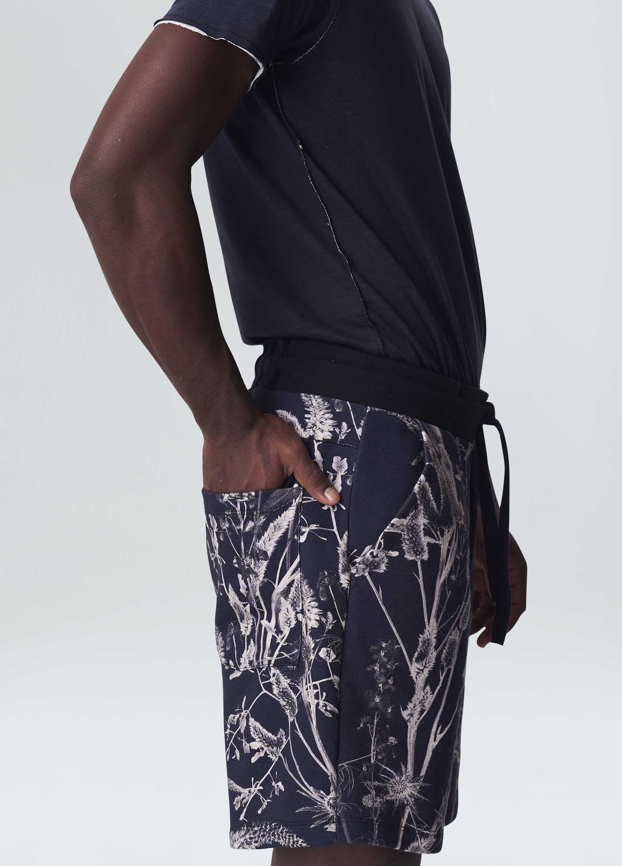 Osklen men night orchid casual cotton shorts