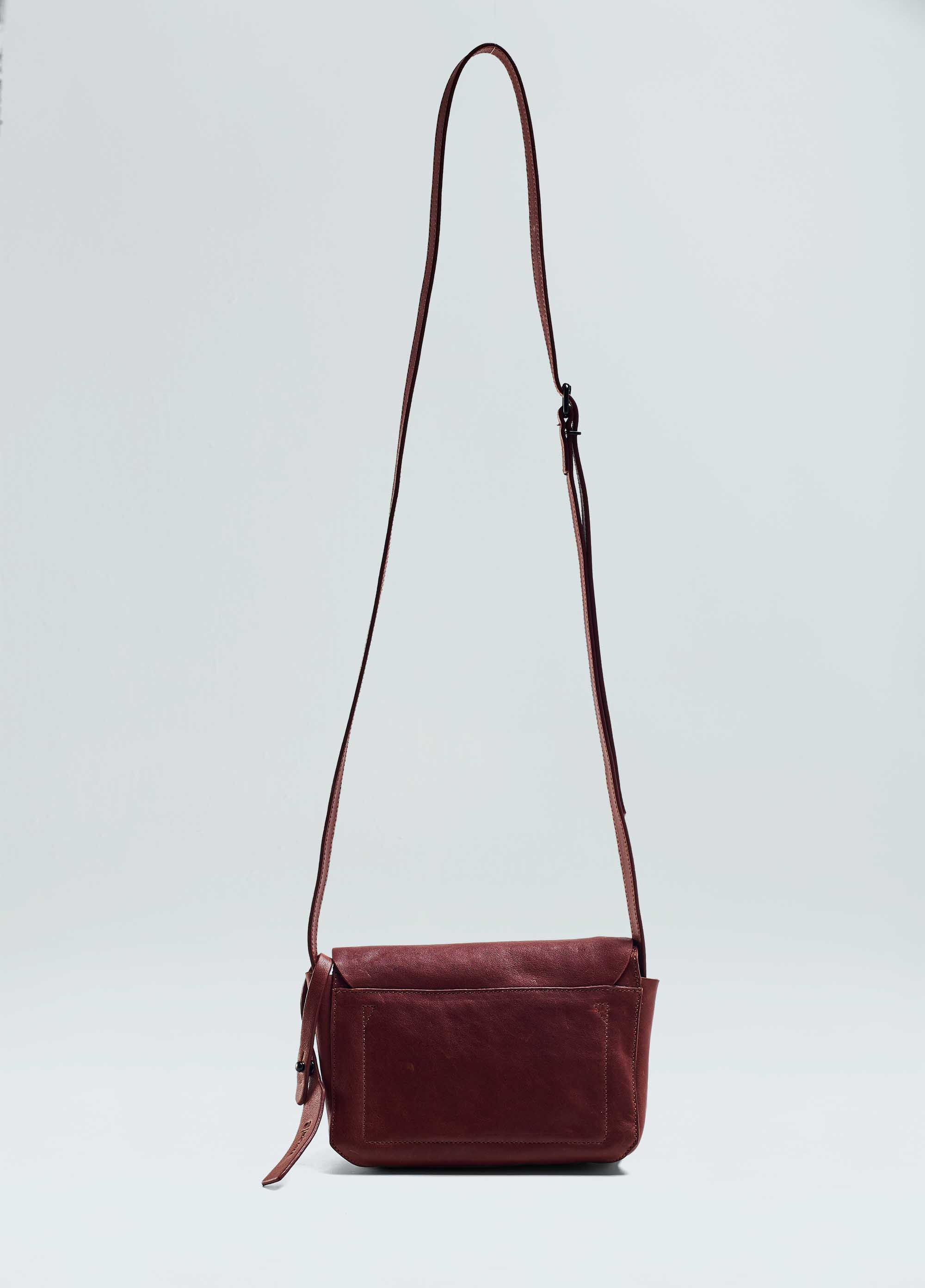 Mini leather crossbody e-basics