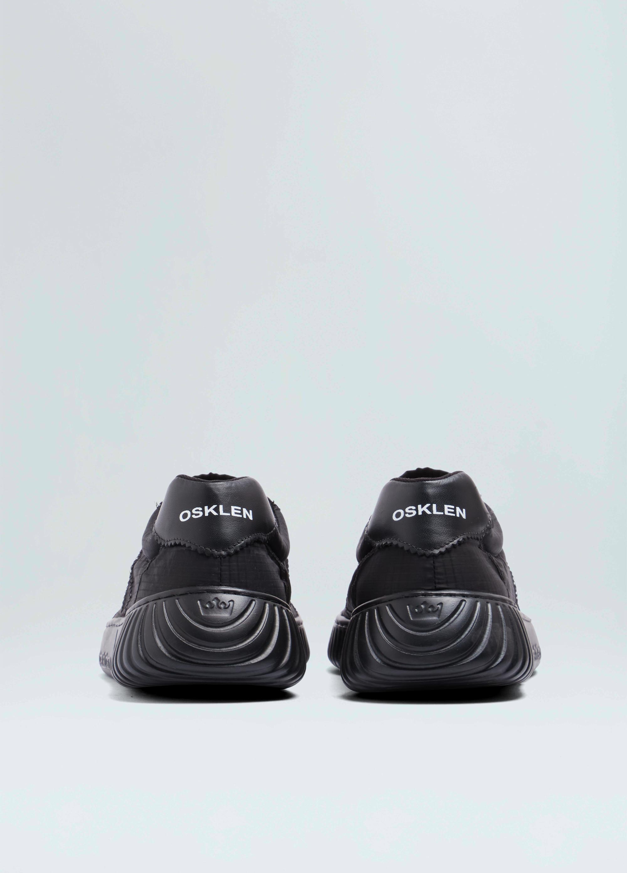 Men's black sole arpx riva sneakers
