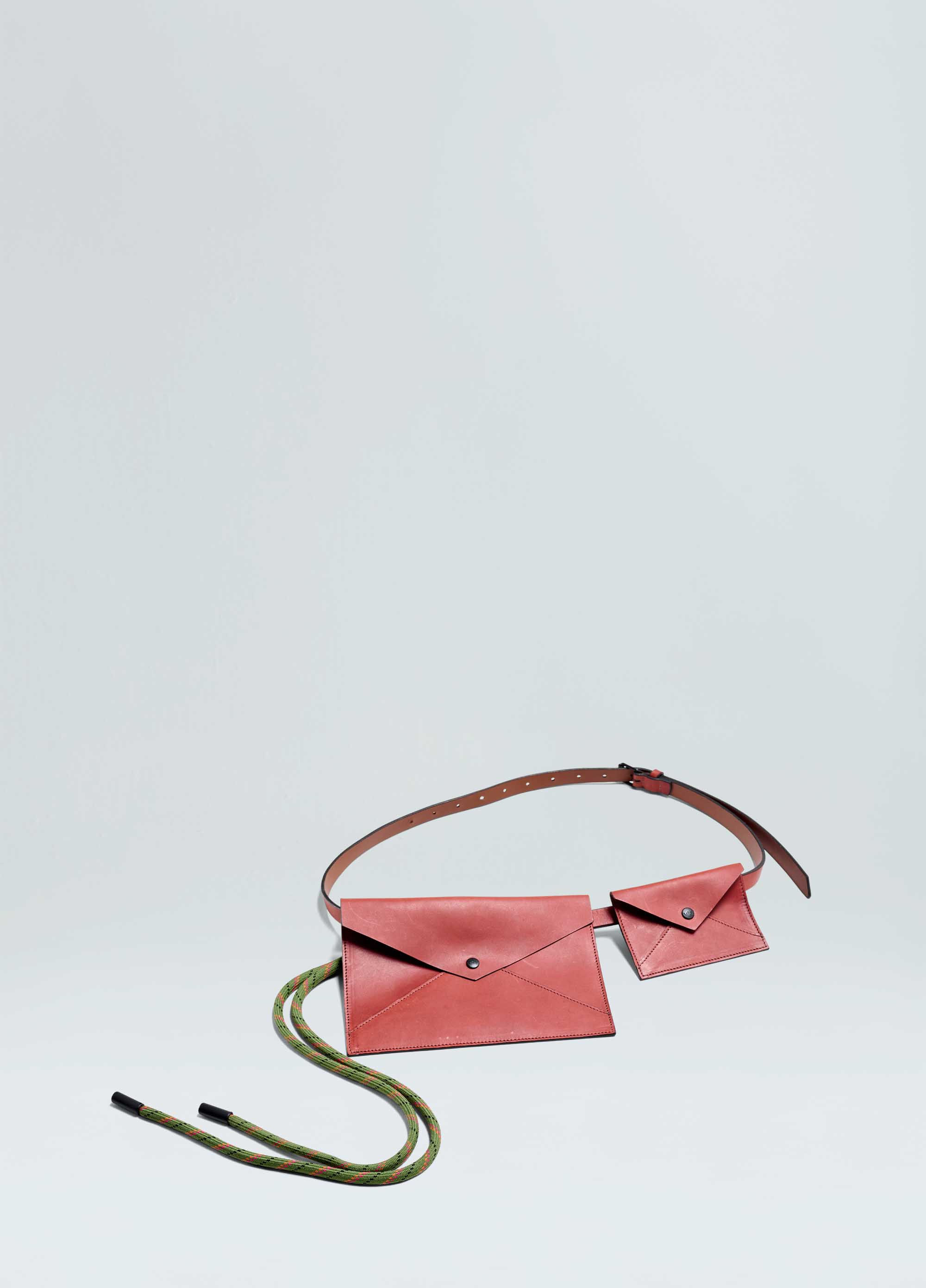 Ocaras multi accessory