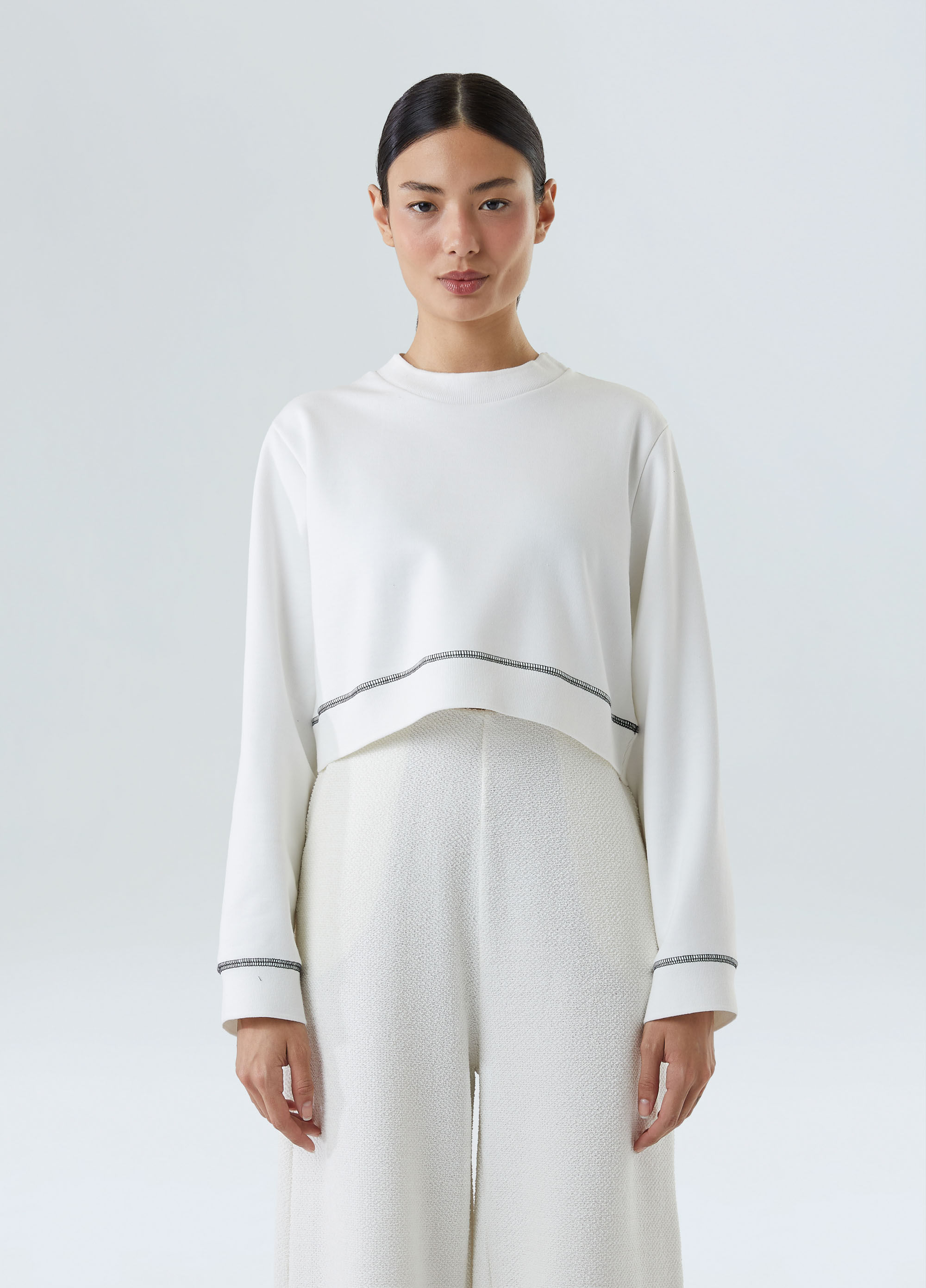Cropped wide sleeve backstitched coat