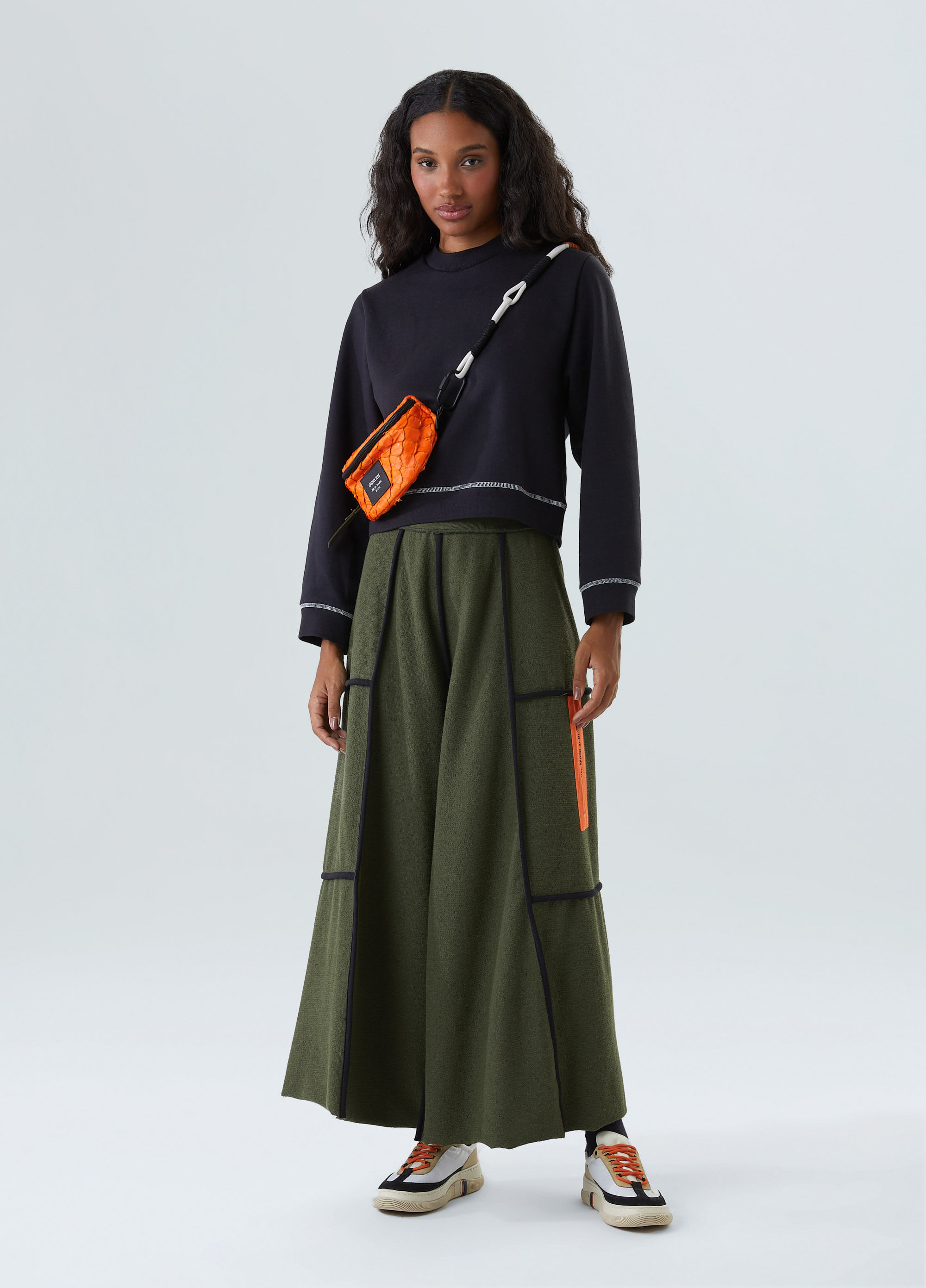 Wide sleeve backstitched coat