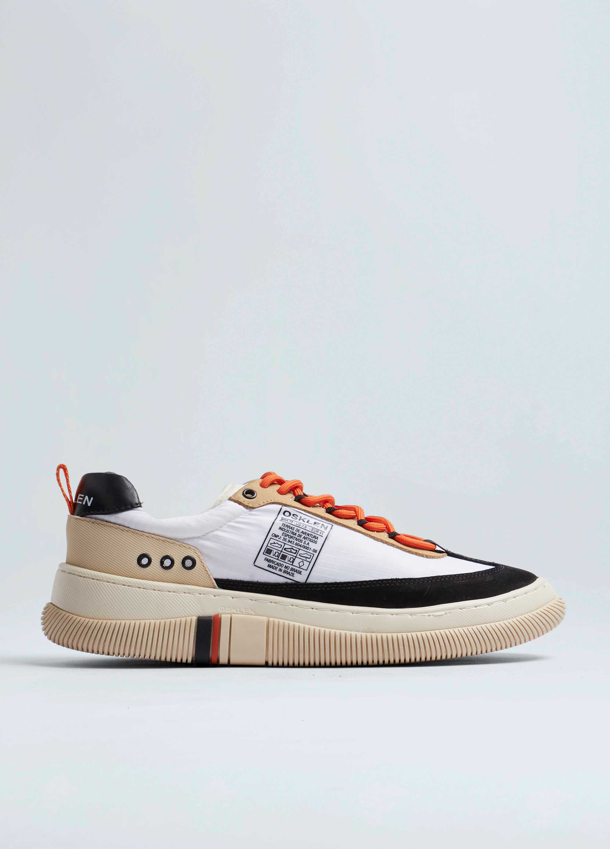 TENIS