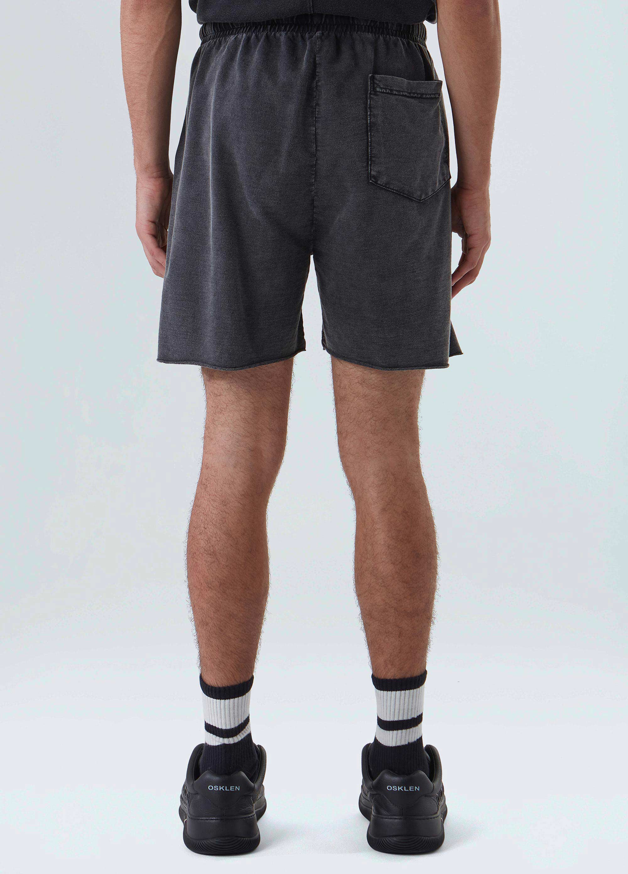 Oversized marbled shorts