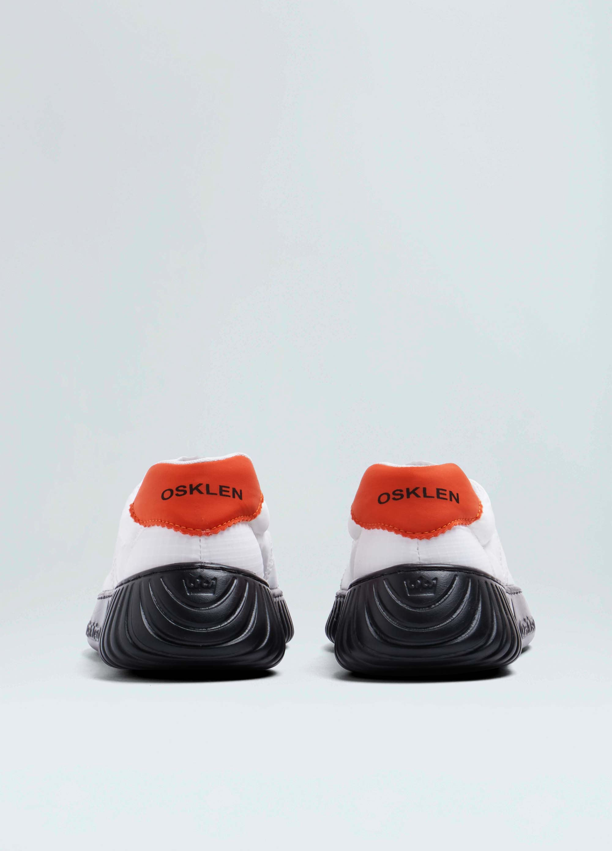 Black sole arpx riva sneakers