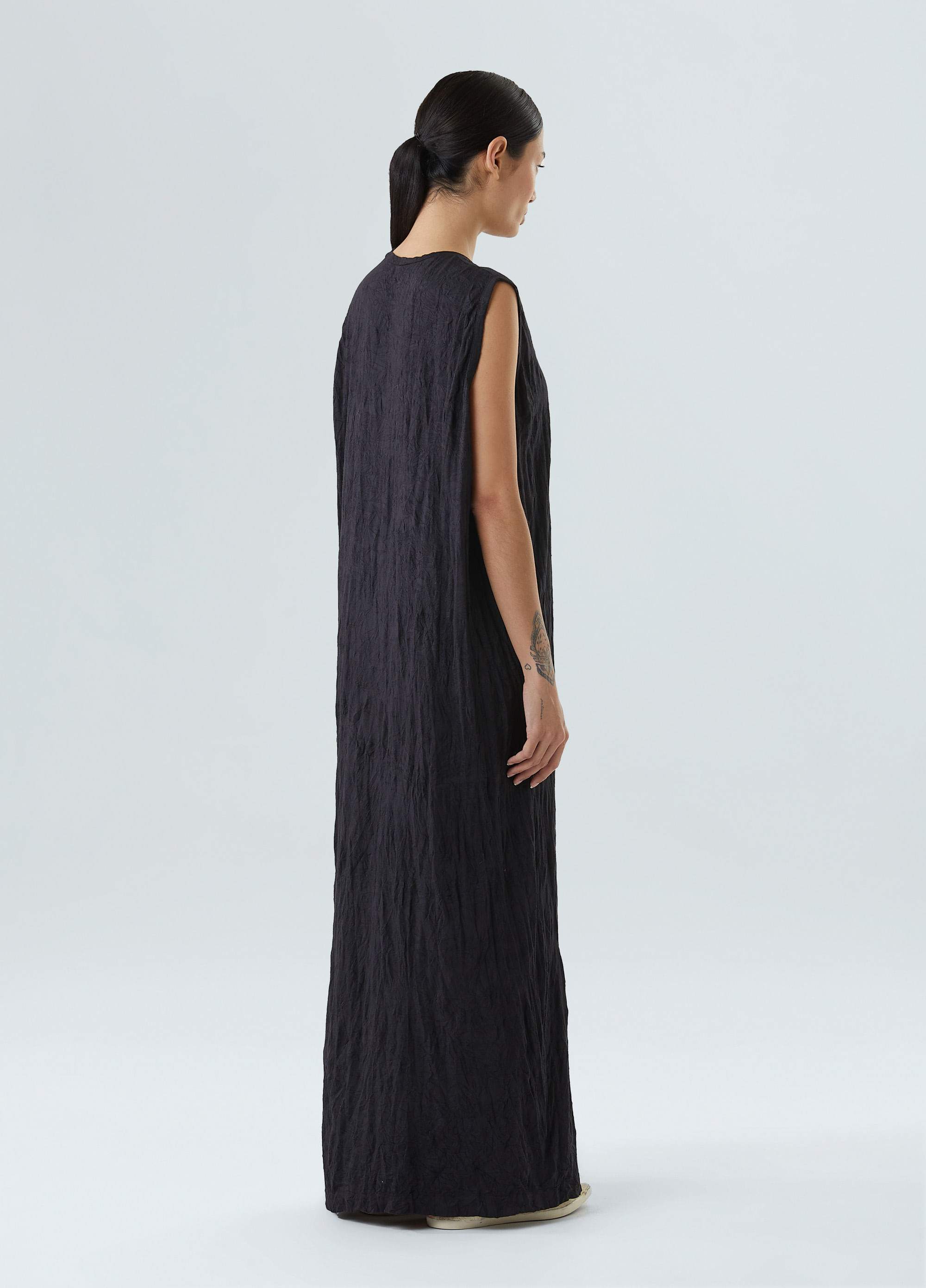 Sleeveless wrinkle dress