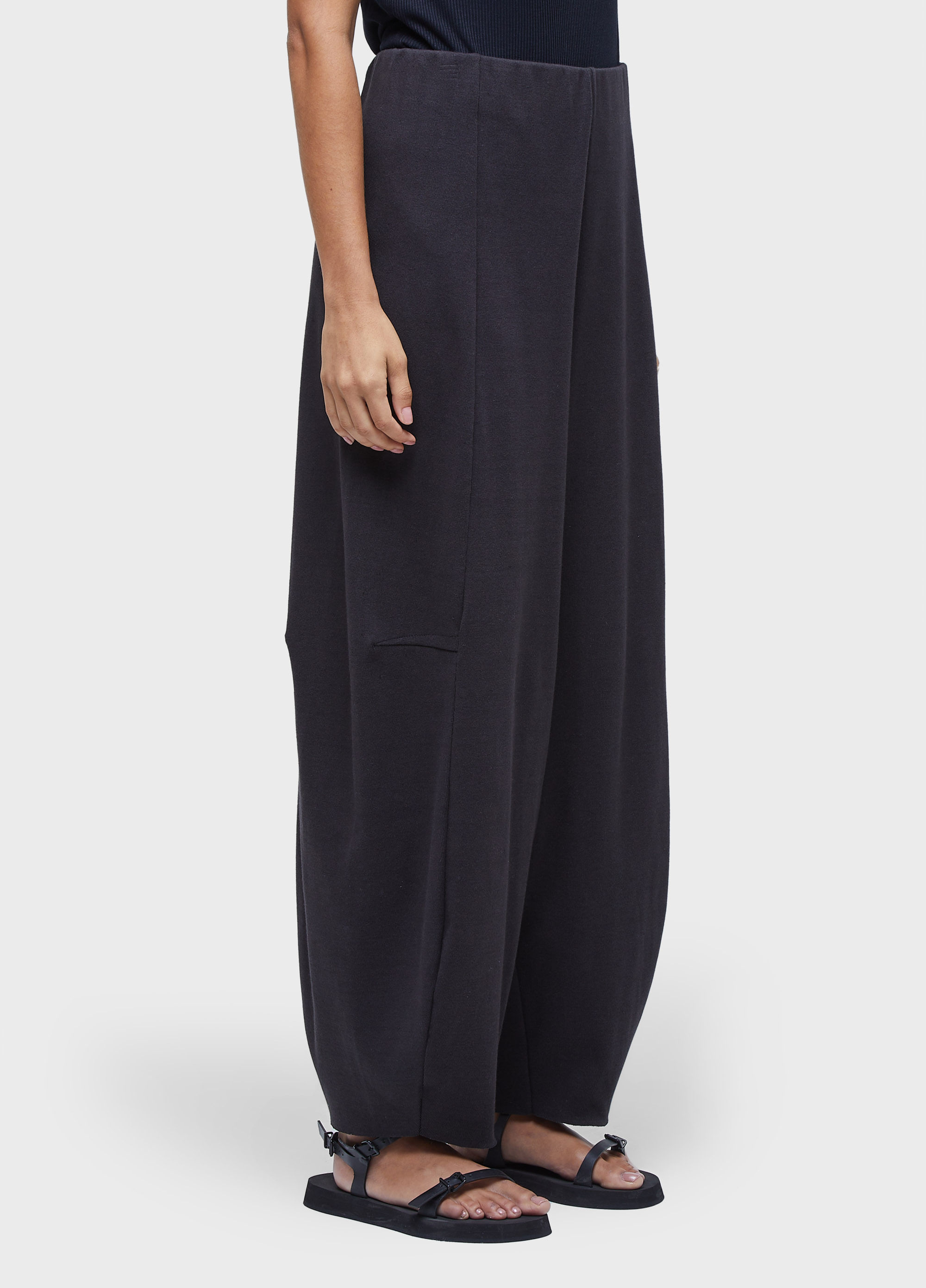 Barrel rustic knit pants