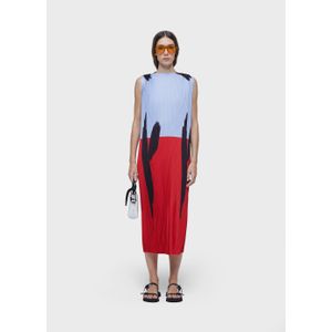 Long pleated fiery dress
