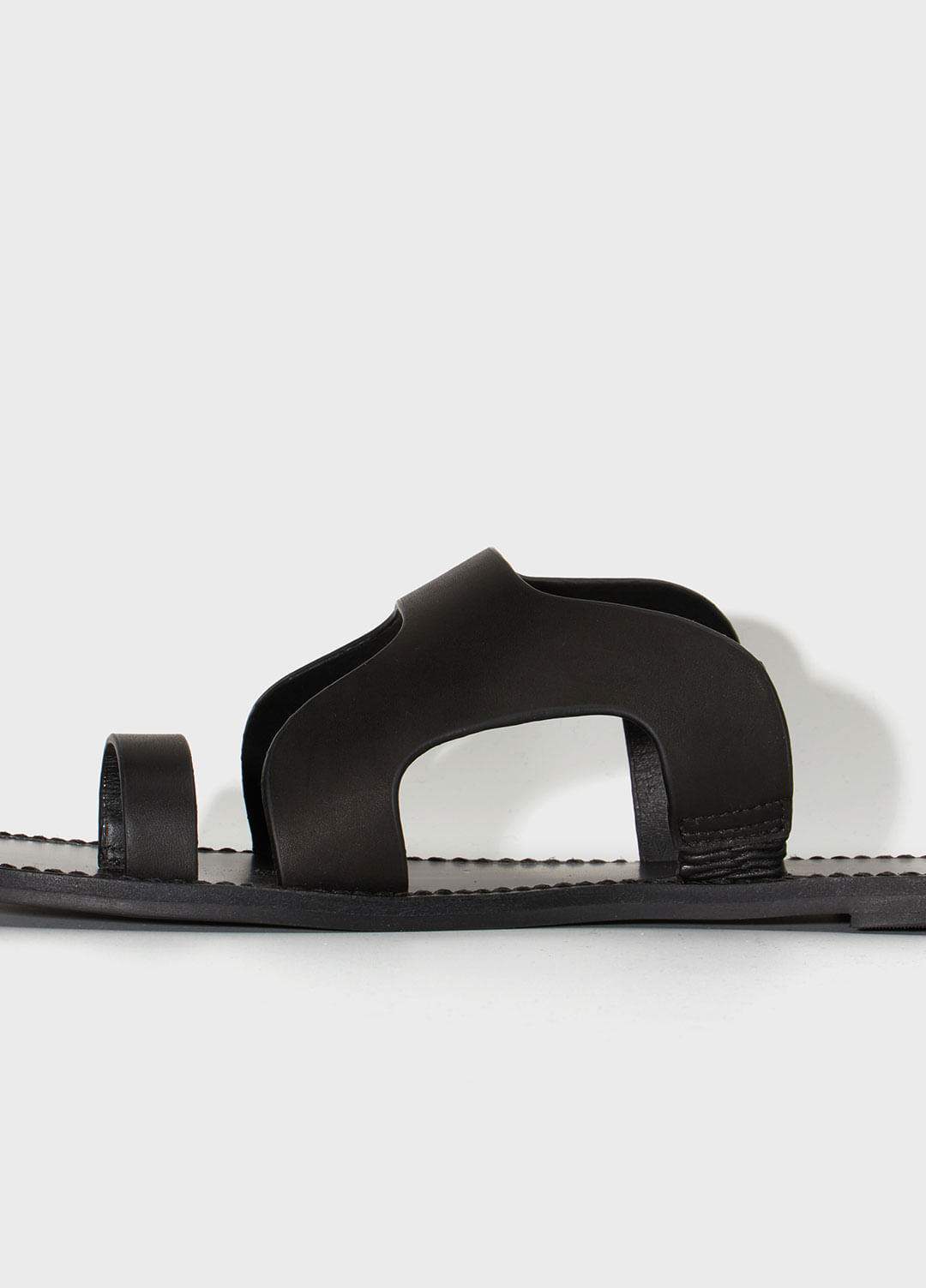 Ipanem slide sandals