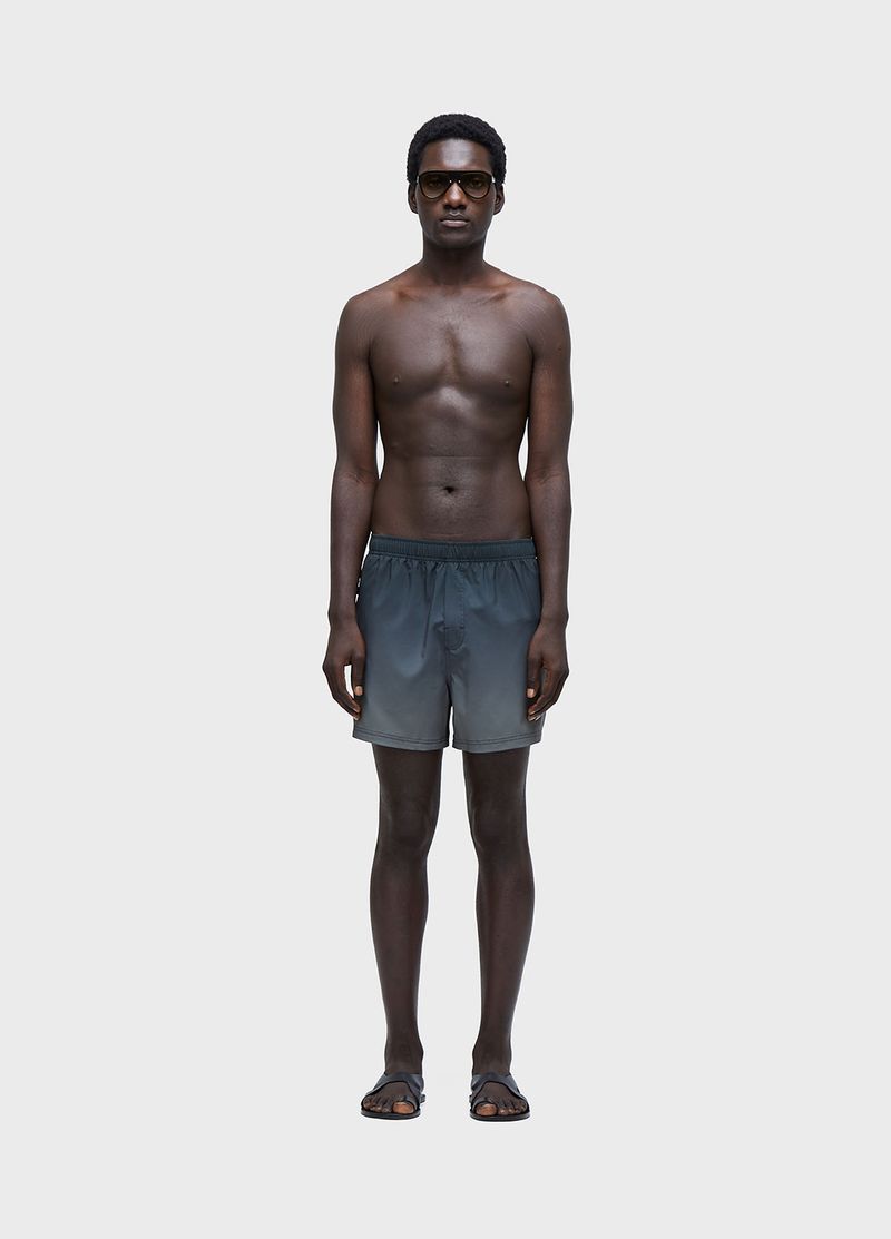 683541078_BEACH-SHORT-GRADIENTE-PRO_1