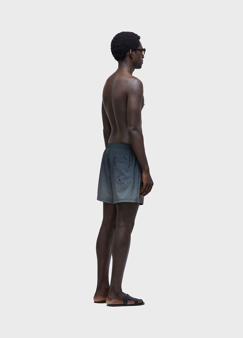 683541078_BEACH-SHORT-GRADIENTE-PRO_3