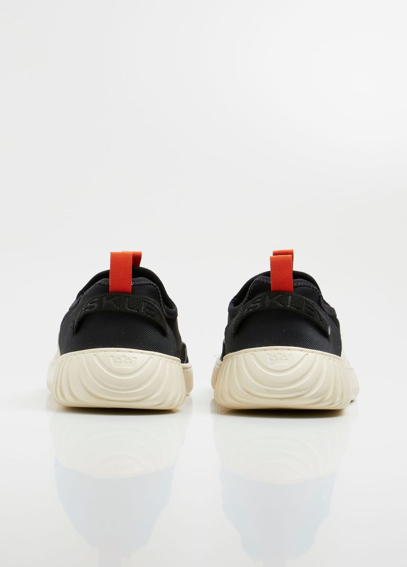 TENIS