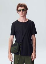 4361910_tshirt-masc_1