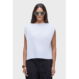 Pleated top