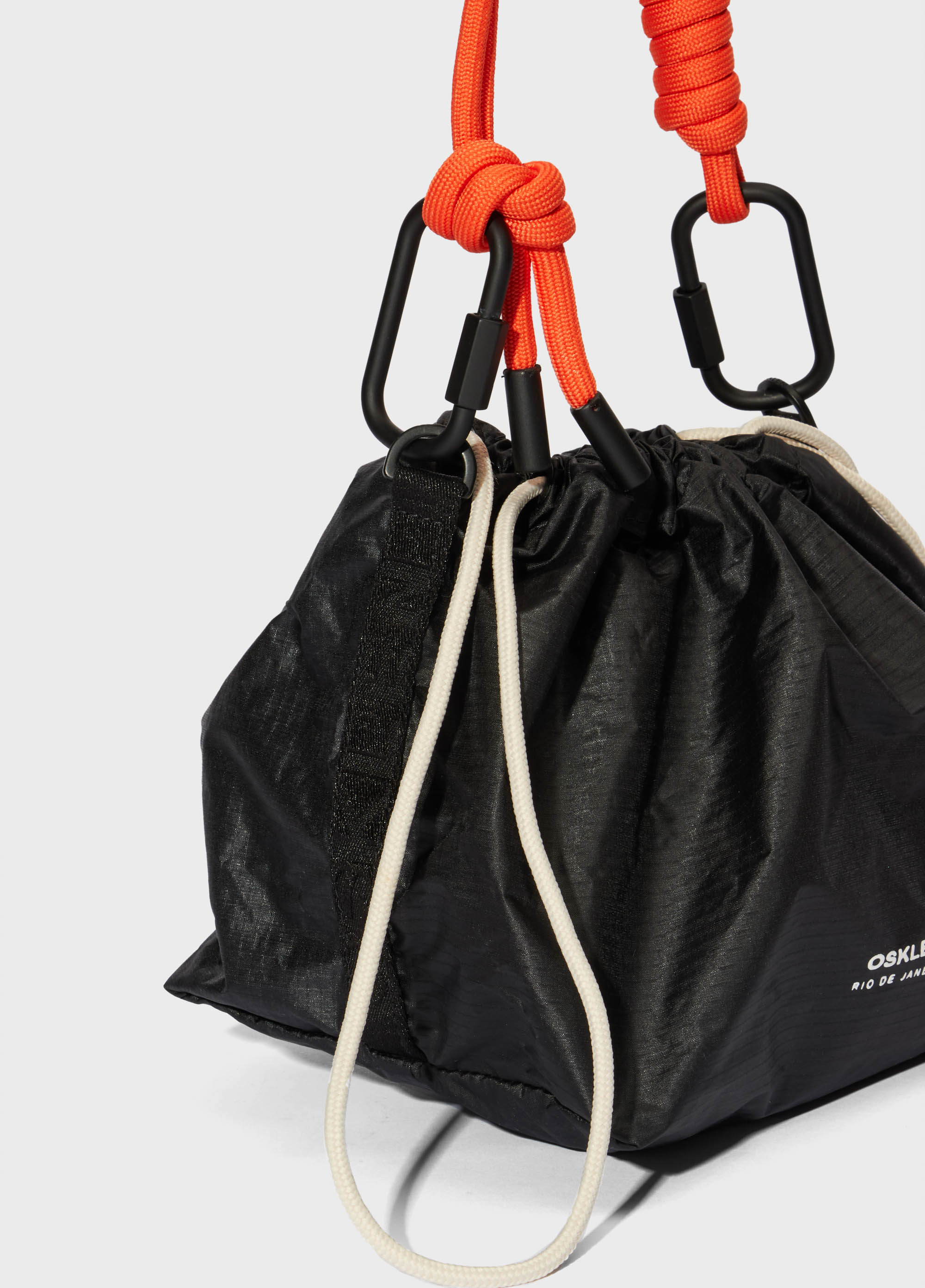BOLSA COULISSE MICROFUROS