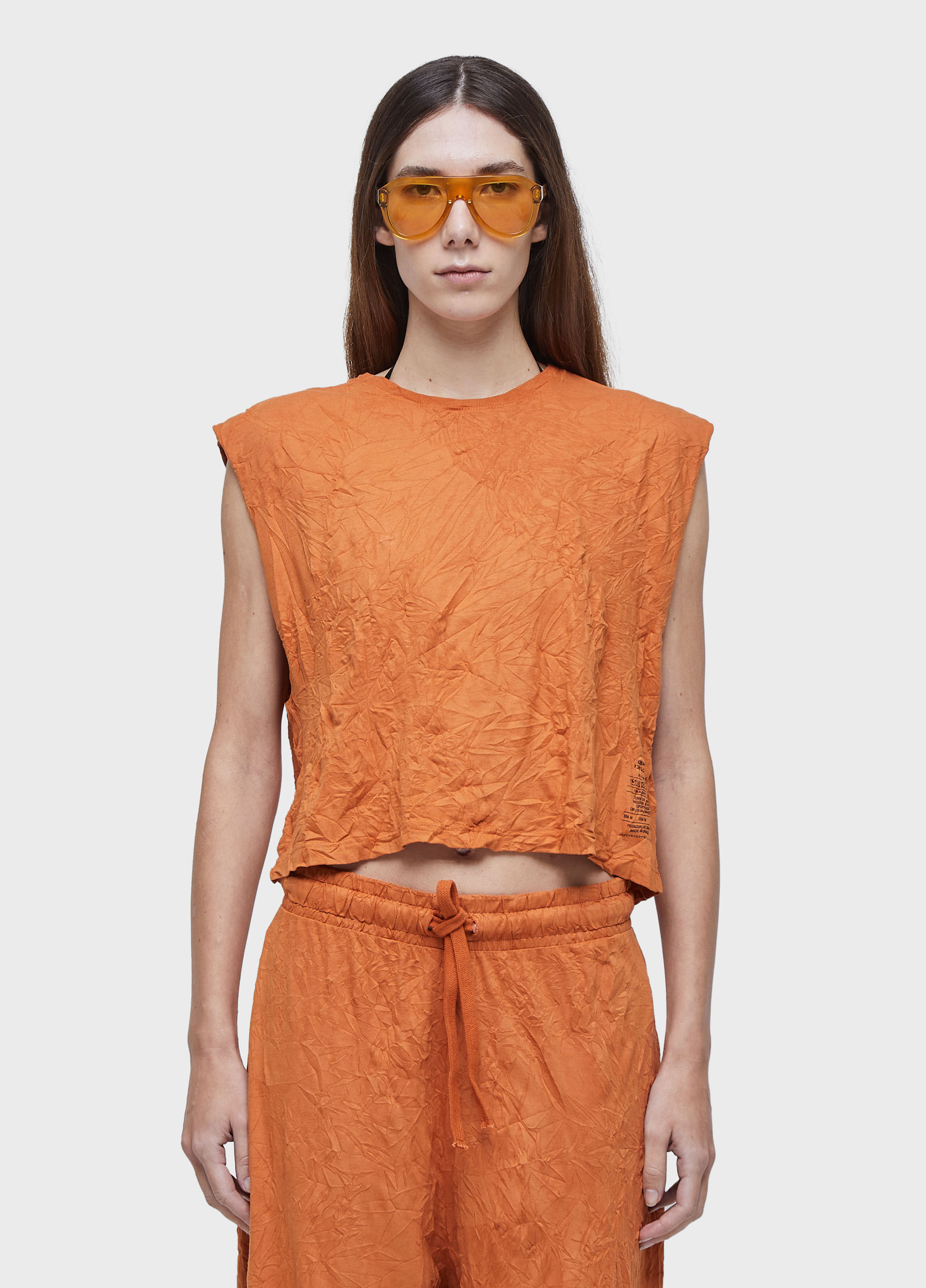 Color wrinkle sleeveless fem