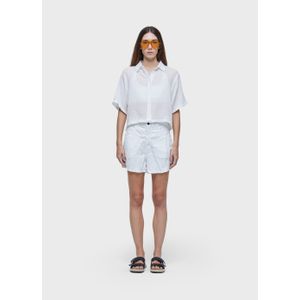 Crinkled hemp shorts