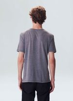 608020539_tshirt-light_4