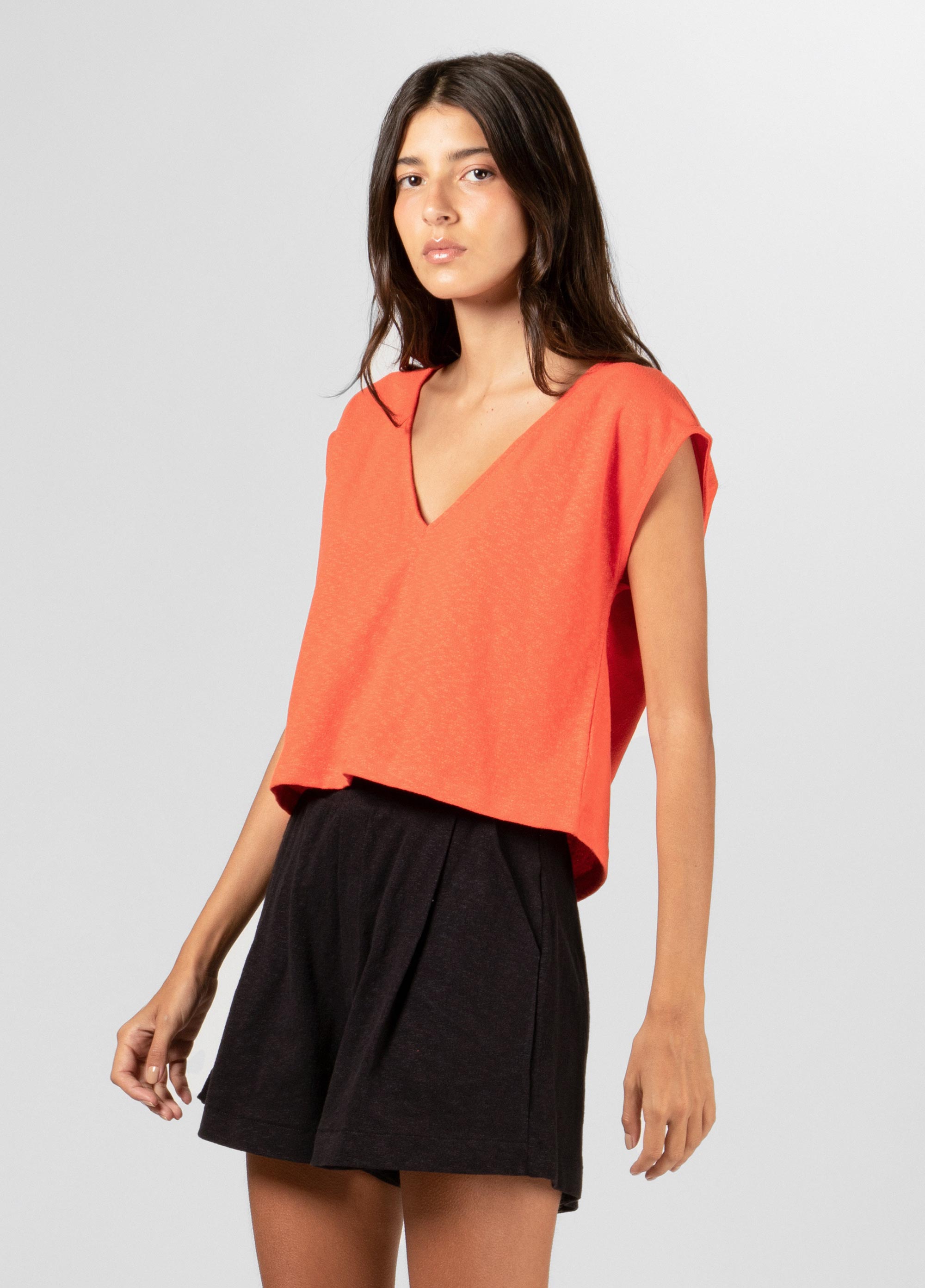 Womens over heart sleeveless blouse