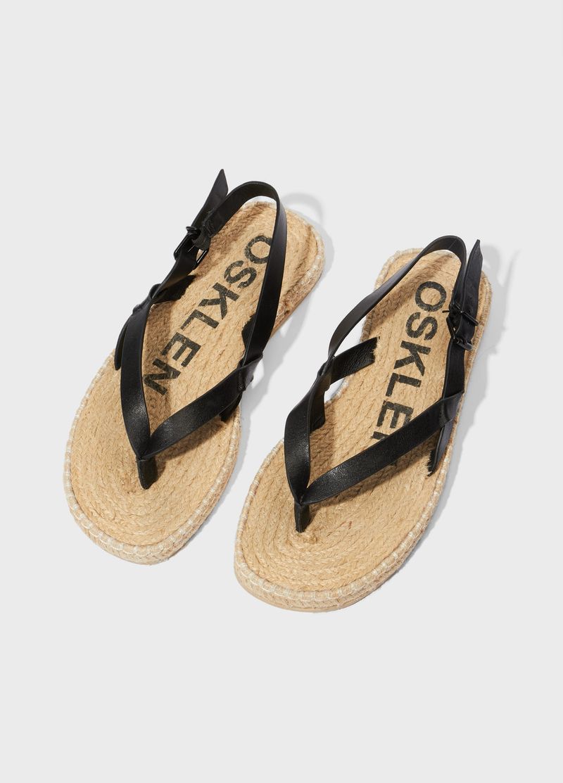 SANDALIA FLAT CORDA COURO E BASICS FEM