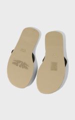 SANDALIA FLAT CORDA COURO E BASICS FEM