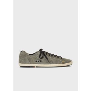 Worn out arpex flow sneakers