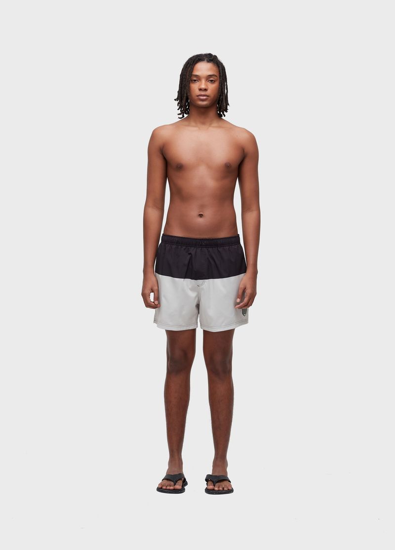 648711824_BEACH_1