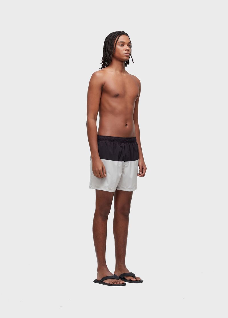 648711824_BEACH_2