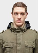 21702206_PARKA-MASC-POCKETS-GOLA-ALTA_2