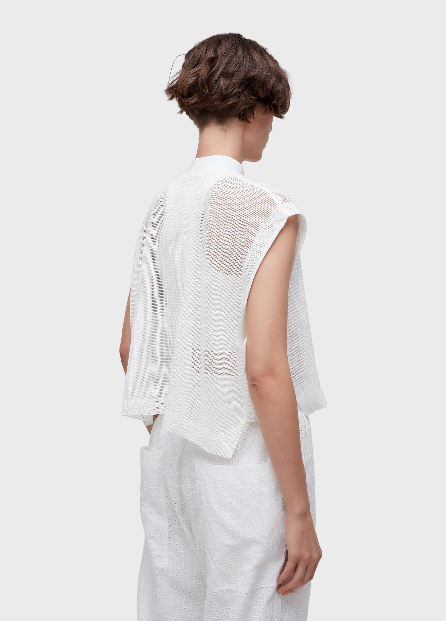 Sleeveless stones mesh top