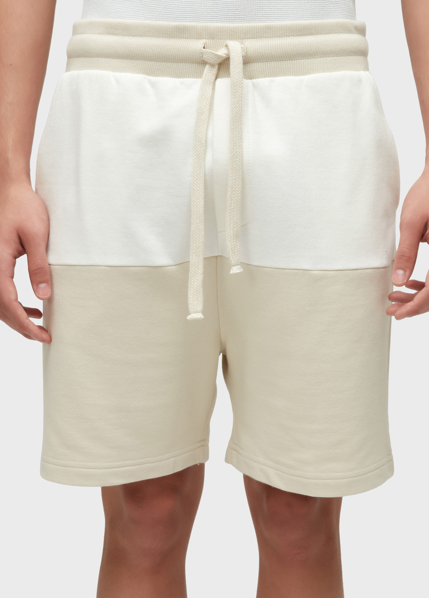 New bicolor men’s casual shorts