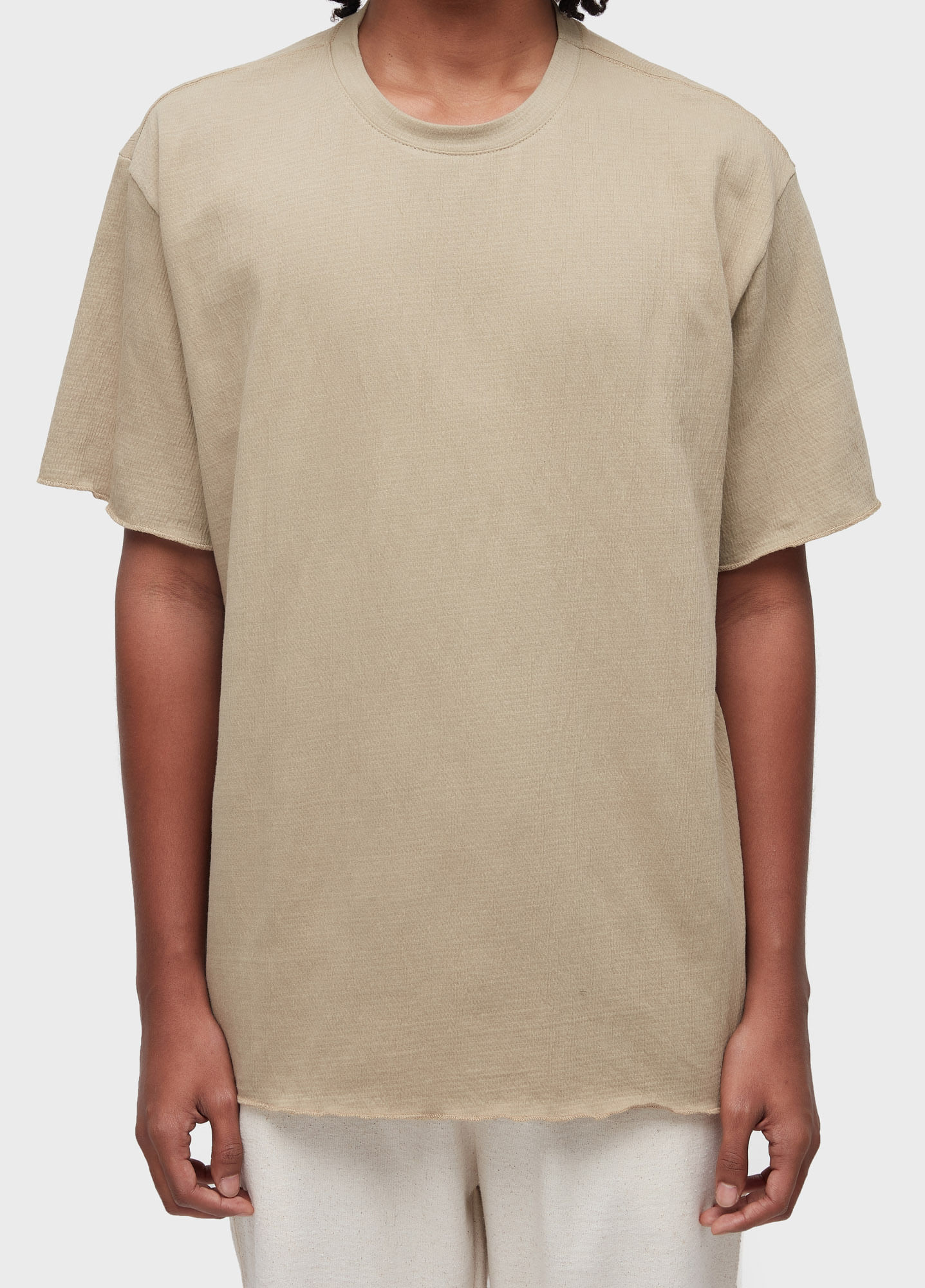 Short-sleeved wrinkled yogue t-shirt