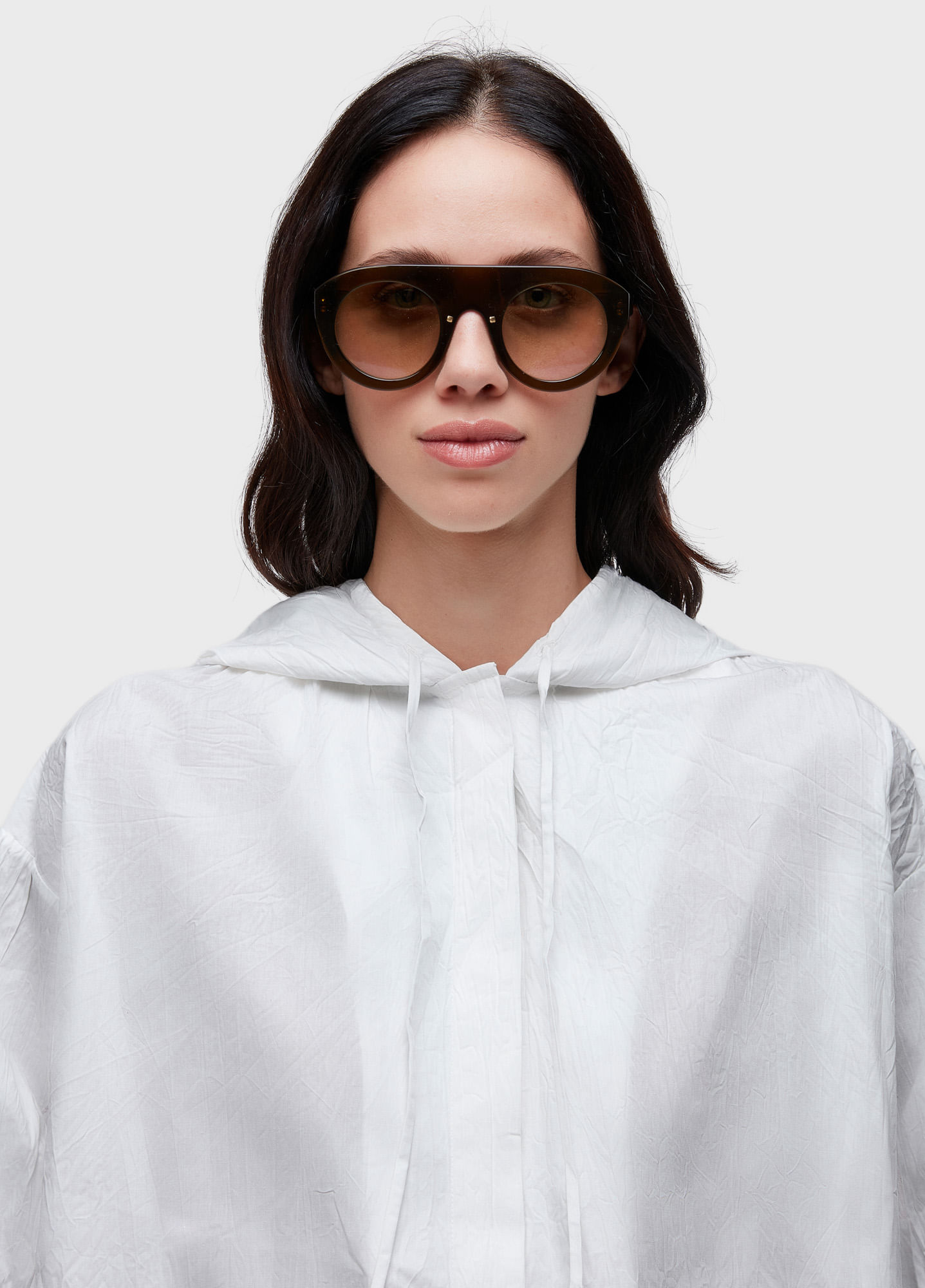 Cropped wrinkled tricoline hooded shirt